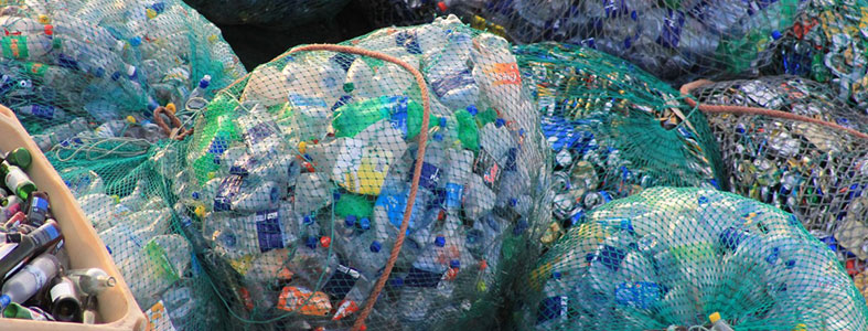 Plastic bedrijfsafval vaker verbrand | Rolcontainerhuren.nl